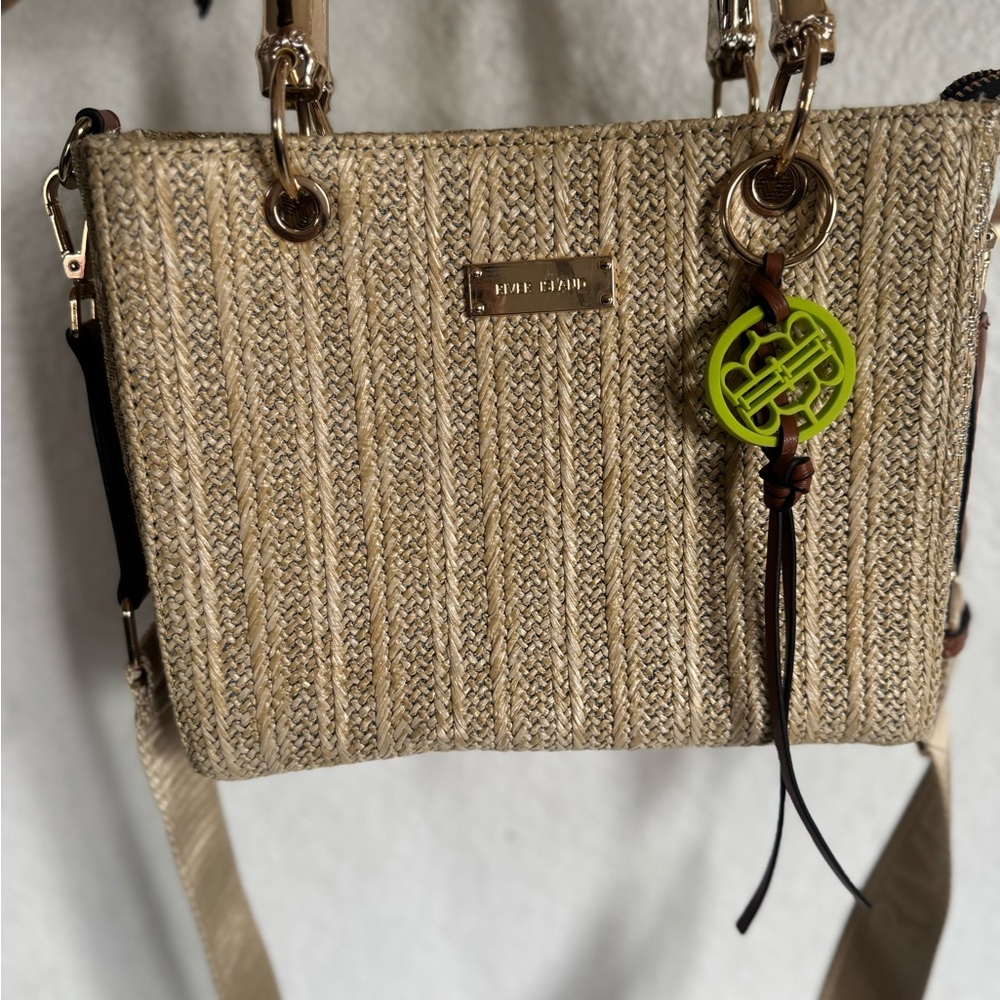 River Island Gold Crossbody Bag with Elegant Design